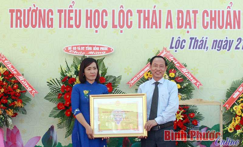 Trường tiểu học Lộc Thái A đạt chuẩn quốc gia mức độ 1 Trường tiểu học Lộc Thái A đạt chuẩn quốc gia mức độ 1