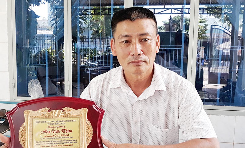 “Hoa việc thiện” “Hoa việc thiện”