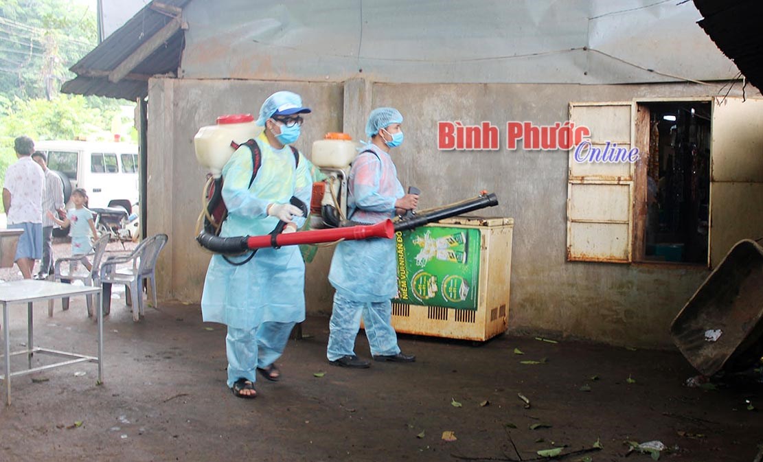 Bù Đốp ngăn chặn dịch sốt xuất huyết bùng phát