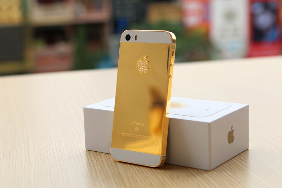 iPhone SE mạ vàng giá hàng ngàn USD tại Việt Nam iPhone SE mạ vàng giá hàng ngàn USD tại Việt Nam