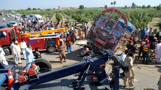 Pakistan:Tai nạn thảm khốc, 24 người thiệt mạng