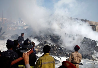 Rơi máy bay quân sự tại Yemen, 10 người thiệt mạng Rơi máy bay quân sự tại Yemen, 10 người thiệt mạng