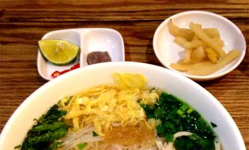 Bún thang Hà Nội - món ăn bình dân trong lớp vỏ quý tộc