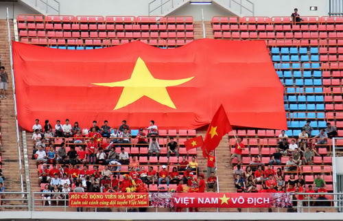 Thắng Việt Nam 3-1, Thái Lan và Philippines vào bán kết Thắng Việt Nam 3-1, Thái Lan và Philippines vào bán kết