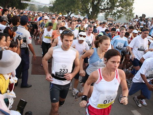 6.300 VĐV dự giải bán marathon quốc tế Angkor Wat 6.300 VĐV dự giải bán marathon quốc tế Angkor Wat