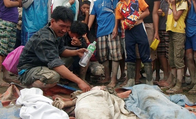 Hơn 1.000 người Philippines chết trong bão Bopha Hơn 1.000 người Philippines chết trong bão Bopha