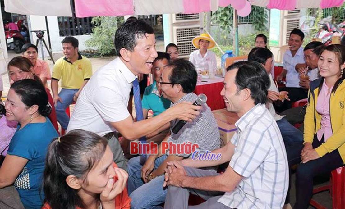 Đây là Đài Phát thanh - Truyền hình và Báo Bình Phước... Đây là Đài Phát thanh - Truyền hình và Báo Bình Phước...