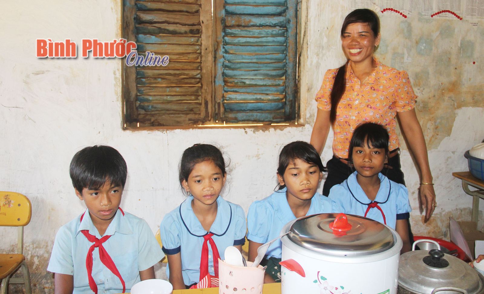Bep-com-tinh-thuong.jpg