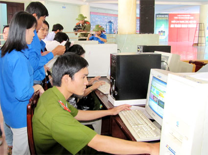 Công nghệ thông tin - góp phần xây dựng chính quyền điện tử Công nghệ thông tin - góp phần xây dựng chính quyền điện tử