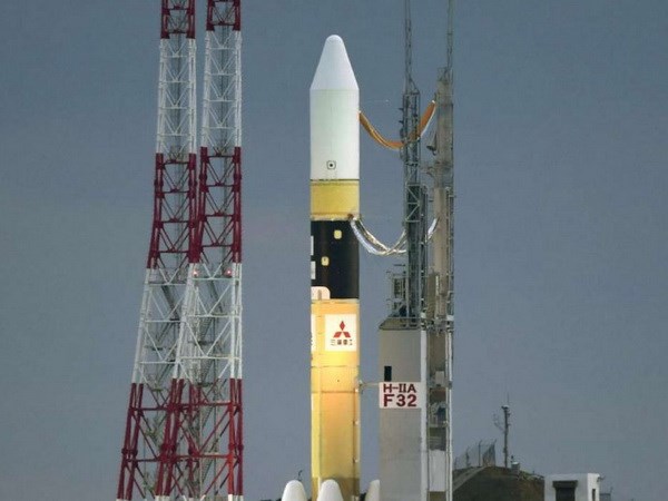 Japan_Defence_Ministry_launches_first_ever_satellite.jpg