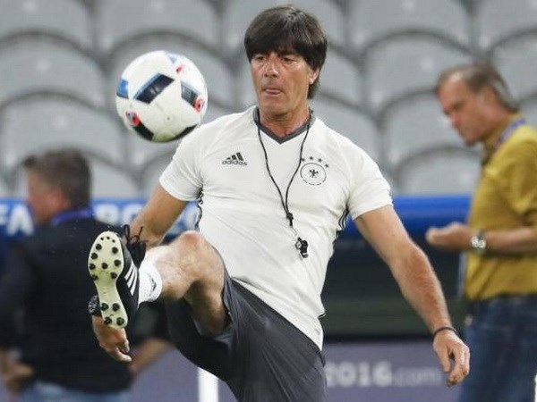 Loew_2106.jpg