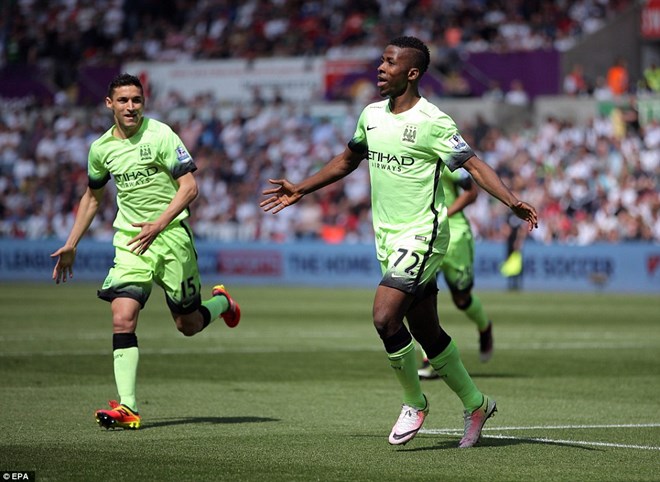 Man_City__top_4.jpg