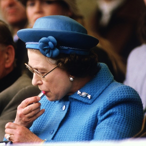 NuhoangElizabeth6.jpg