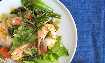 SALADTOM1.jpg