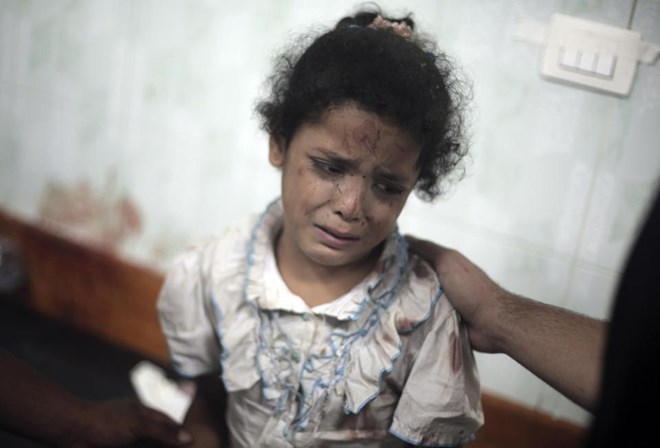 UN_school_gaza_fire.jpg