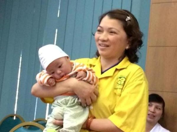 Cứu sống trẻ 3 tháng tuổi bị viêm phổi nặng do bệnh sởi Cứu sống trẻ 3 tháng tuổi bị viêm phổi nặng do bệnh sởi