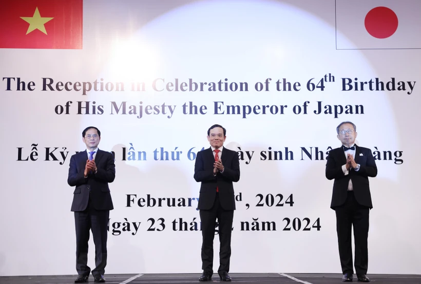 acc4b892e41d9eb23fddf3496355d602.jpg