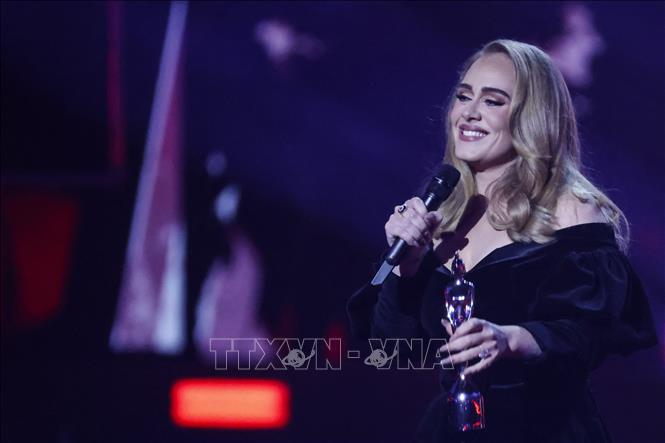 adele2124_10434111022024.jpg