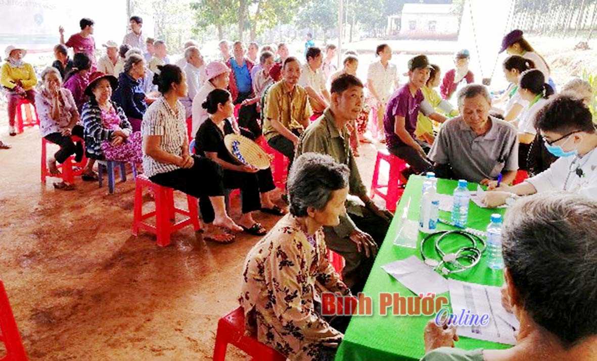 Phú Riềng: 171 người nhận trợ giúp thường xuyên Phú Riềng: 171 người nhận trợ giúp thường xuyên