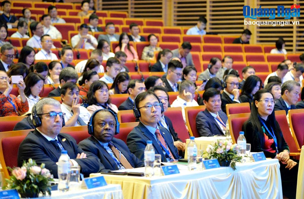 afeb90f2982edbee3478b98fd7e89ccf.jpg
