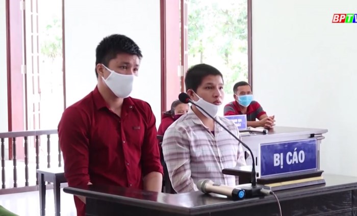Bản tin 100 độ ngày 15-8: Án mạng từ tiếng nẹt pô Bản tin 100 độ ngày 15-8: Án mạng từ tiếng nẹt pô