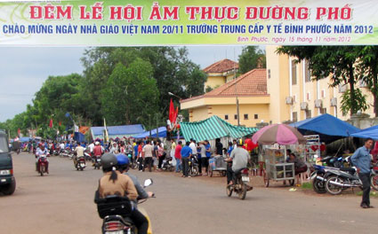 Lễ hội ẩm thực đường phố mừng xuân Tân Mão Lễ hội ẩm thực đường phố mừng xuân Tân Mão