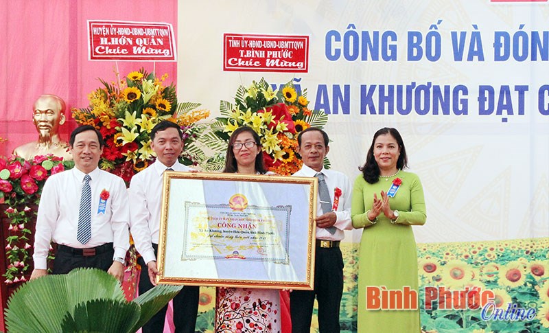 Xã An Khương đạt chuẩn nông thôn mới Xã An Khương đạt chuẩn nông thôn mới