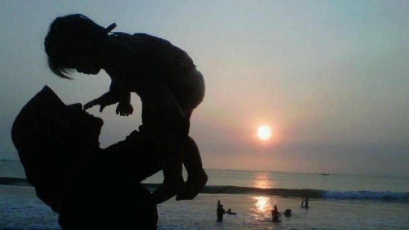 Ðàn bà đi biển có đôi