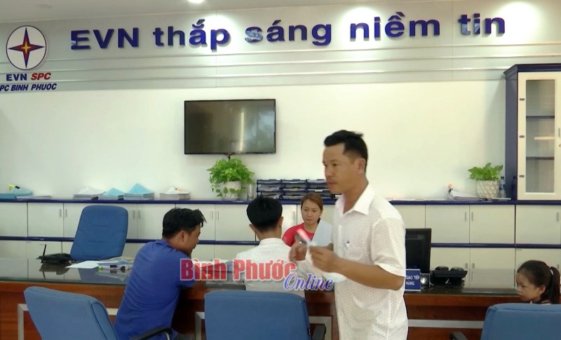 Điện lực Bình Phước với môi trường làm việc không khói thuốc lá Điện lực Bình Phước với môi trường làm việc không khói thuốc lá