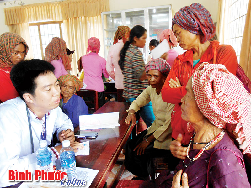 500 người nghèo, DTTS xã Lộc An, Lộc Hòa được khám bệnh, phát thuốc nhân đạo 500 người nghèo, DTTS xã Lộc An, Lộc Hòa được khám bệnh, phát thuốc nhân đạo