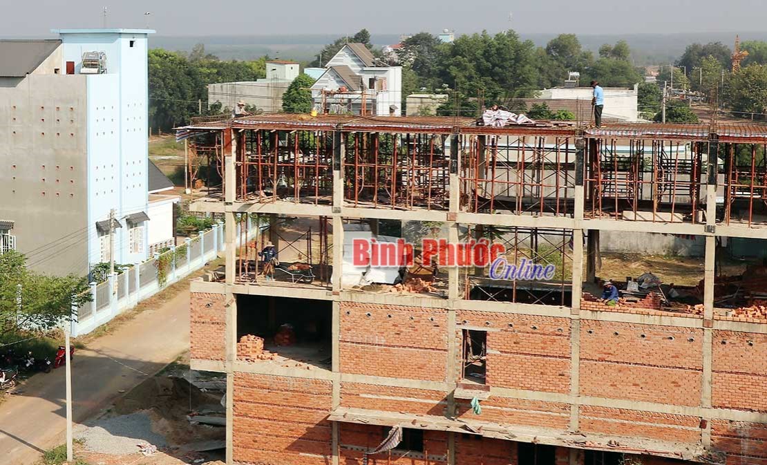 Nhiều vướng mắc trong cấp phép xây dựng ở Đồng Xoài