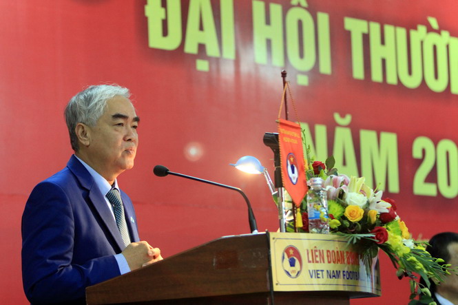 Ghế chủ tịch VFF khó thoát khỏi tay ông Lê Hùng Dũng