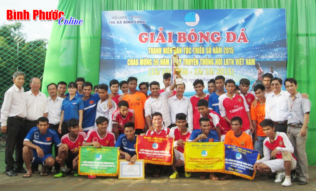 Phường Hưng Chiến đoạt giải nhất bóng đá Thanh niên dân tộc thiểu số năm 2015 Phường Hưng Chiến đoạt giải nhất bóng đá Thanh niên dân tộc thiểu số năm 2015