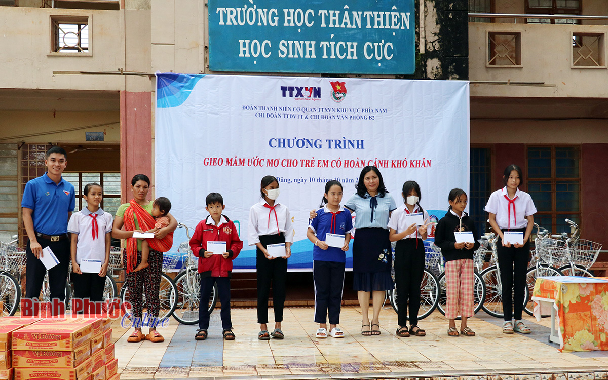 anh_1_08123711102022.jpg