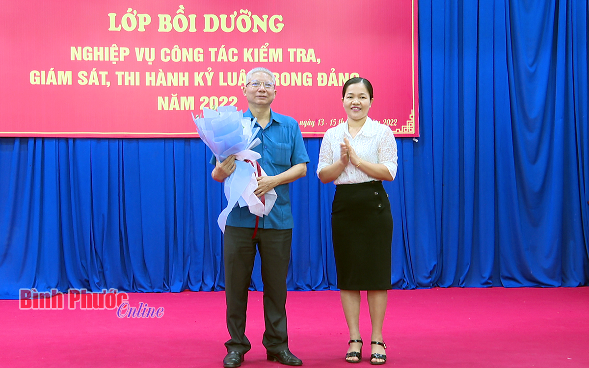 anh_2_1_19435914102022.jpg