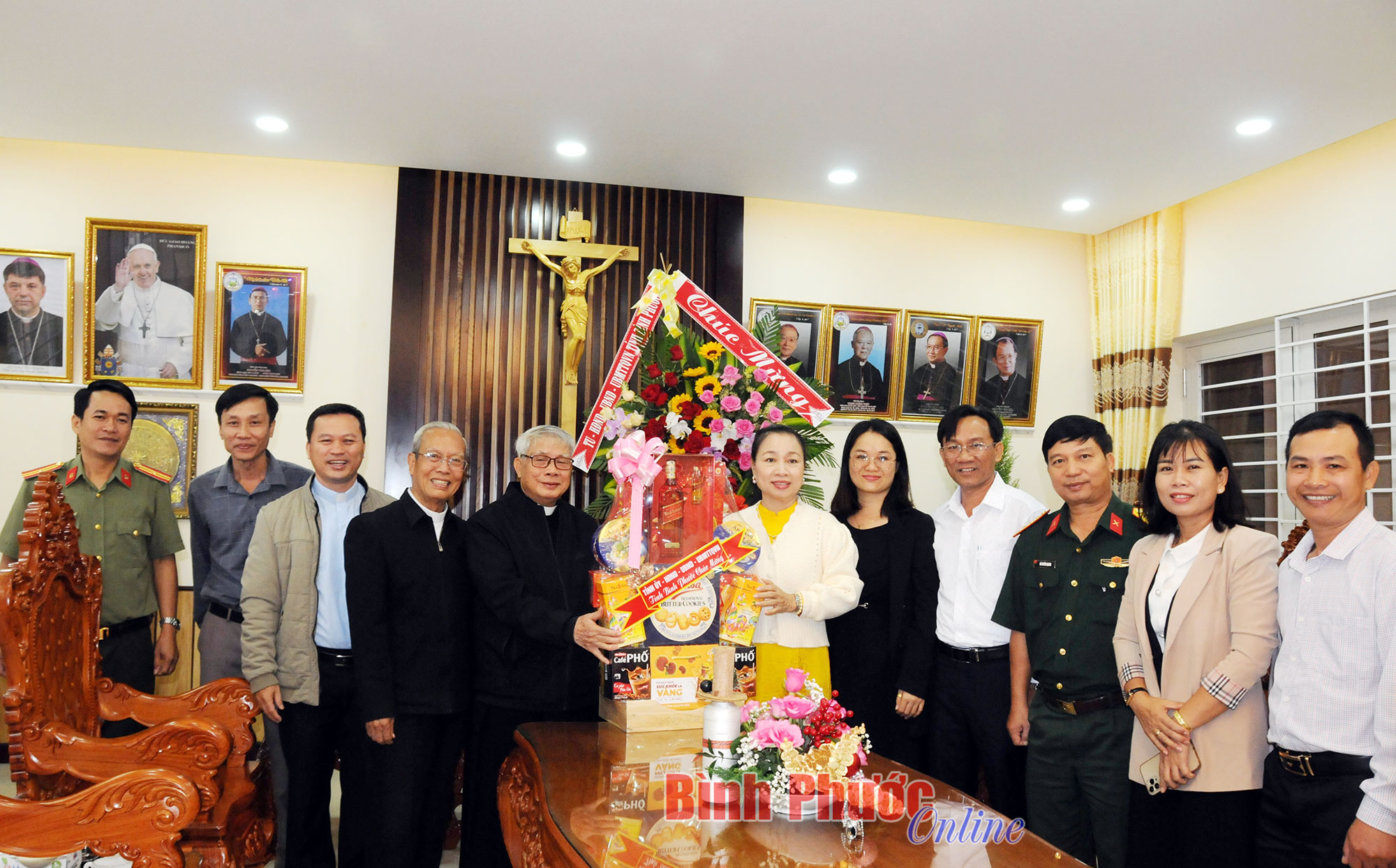 anh_3_13374720122022.jpg