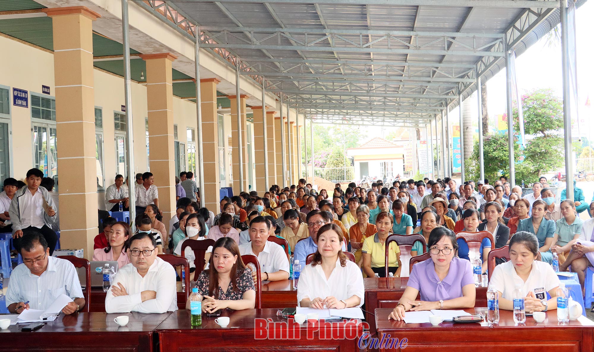 anh_3_16372013052023.jpg