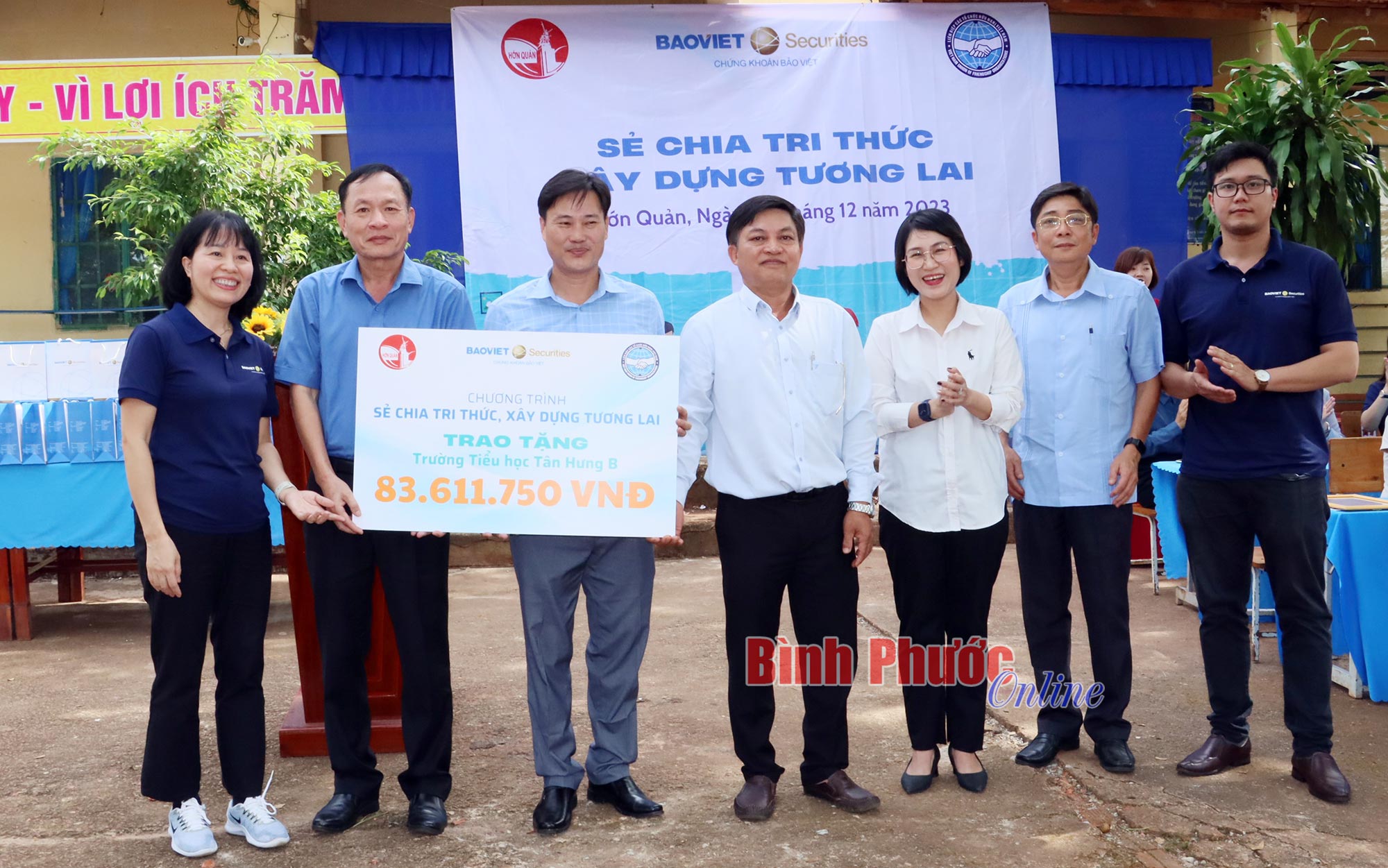 anh_4_15382606122023.jpg