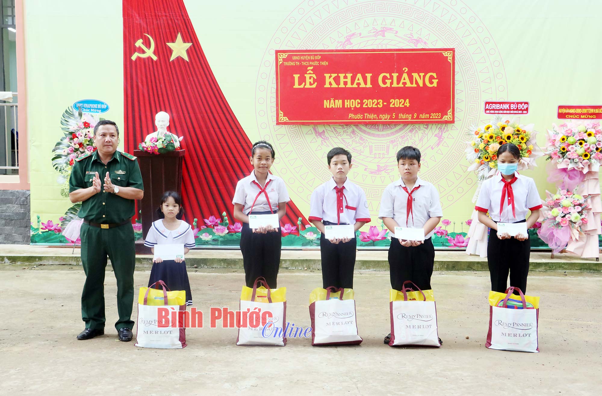 anh_7_11512005092023.jpg