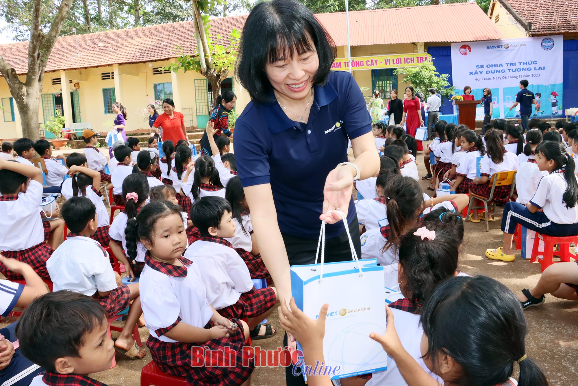 anh_7_15383206122023.jpg