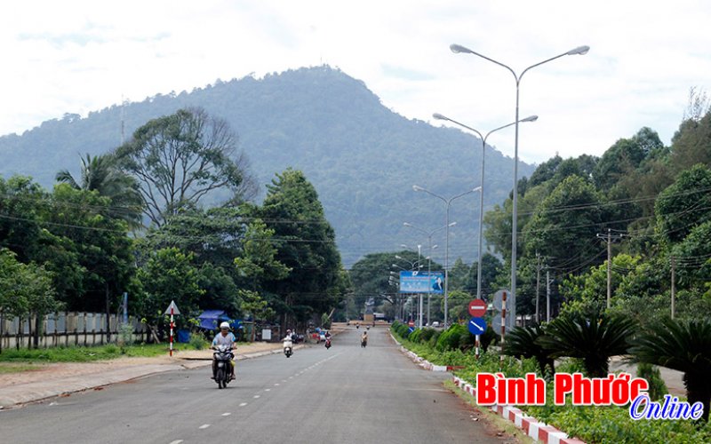 Anh hùng trong lòng dân tộc Anh hùng trong lòng dân tộc