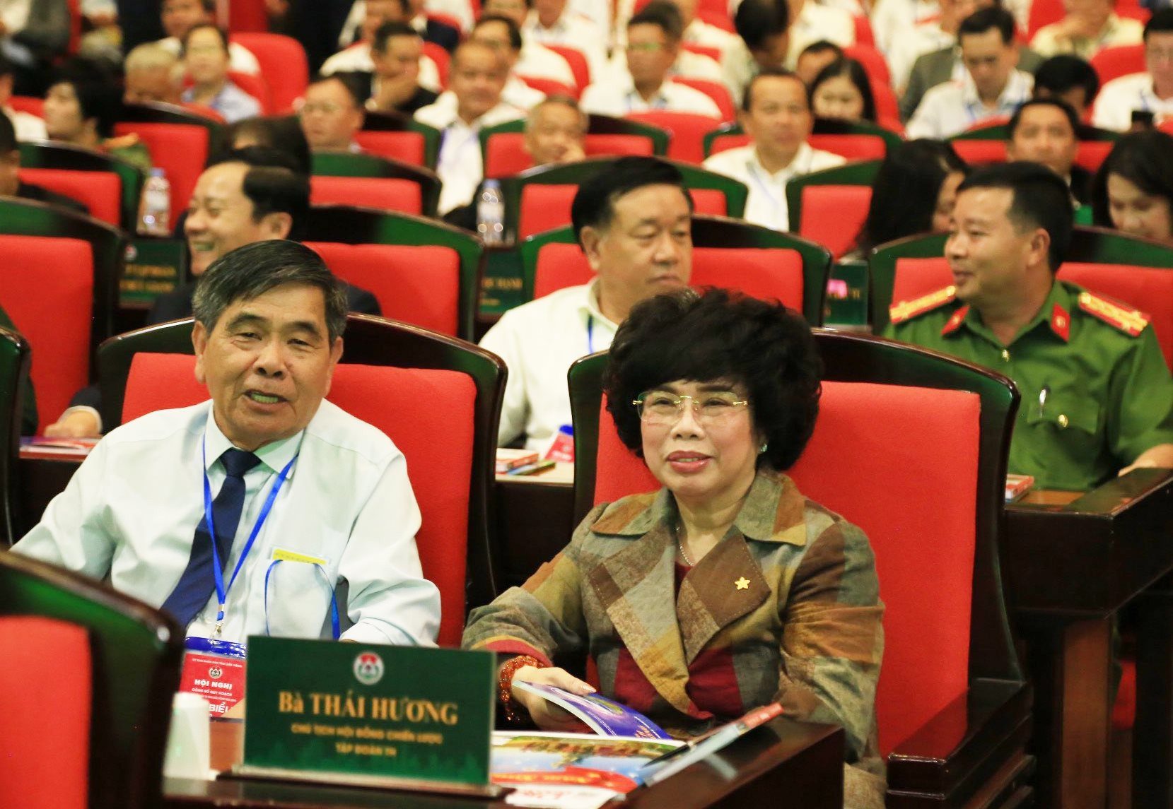 ba-huong.jpg