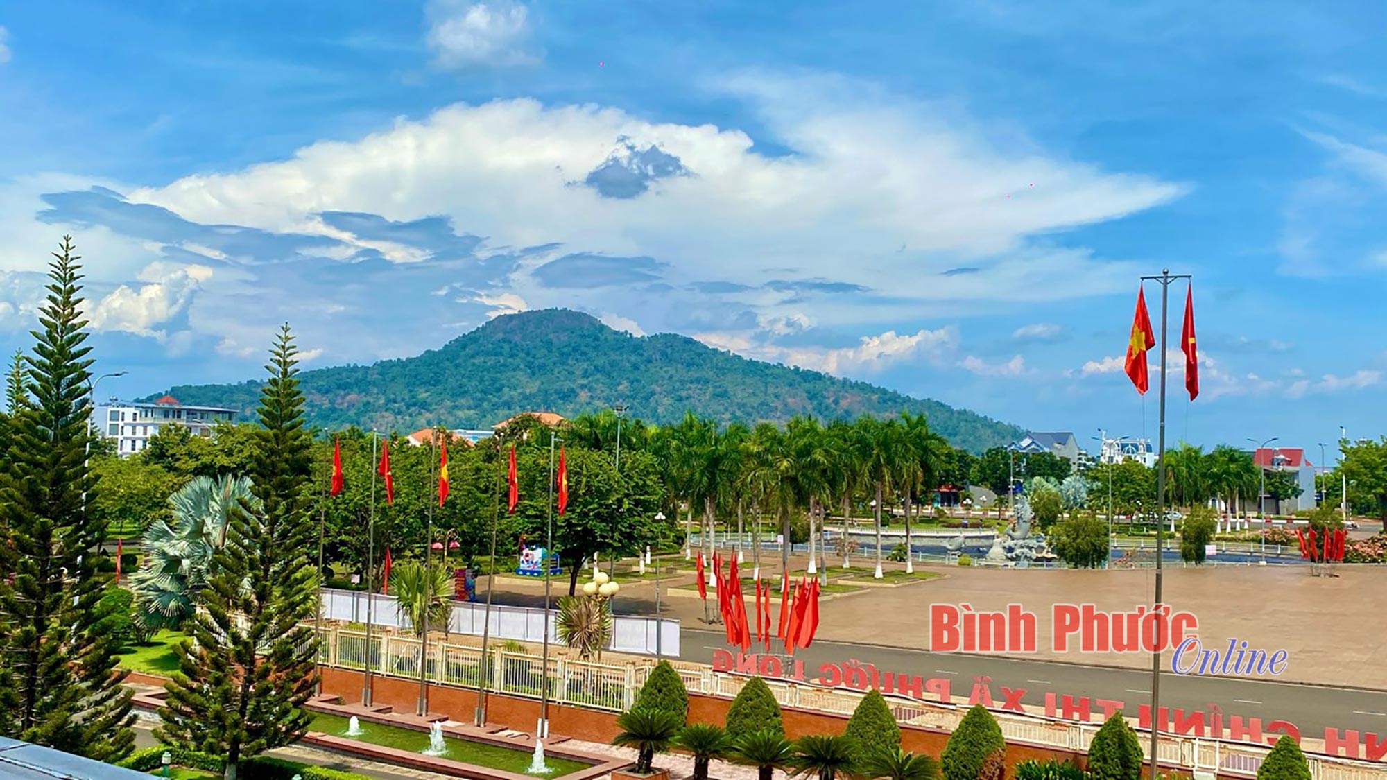 Bà Rá - “Từ leo tới chạy”