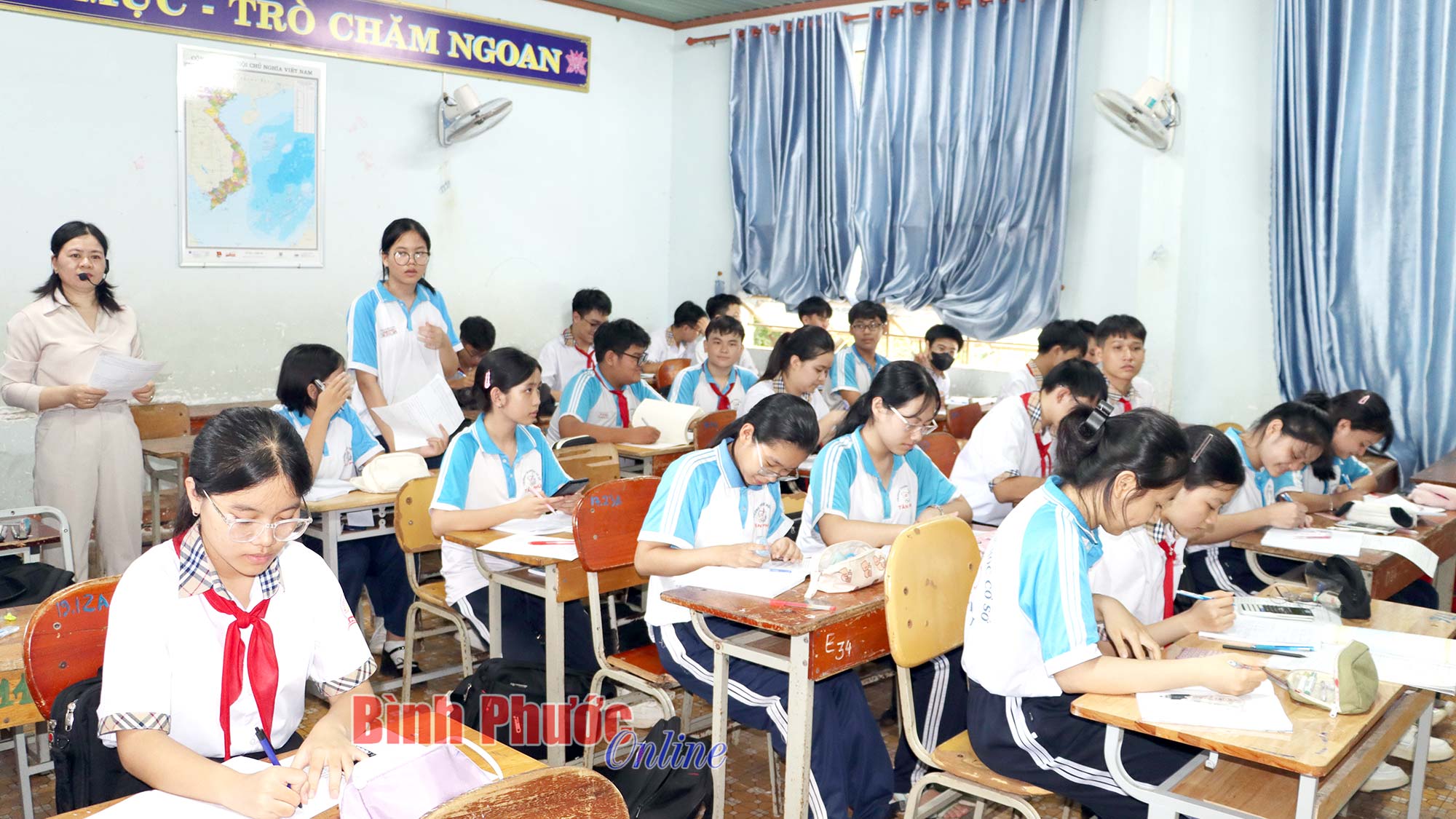 Bài toán dạy thêm, học thêm Bài toán dạy thêm, học thêm