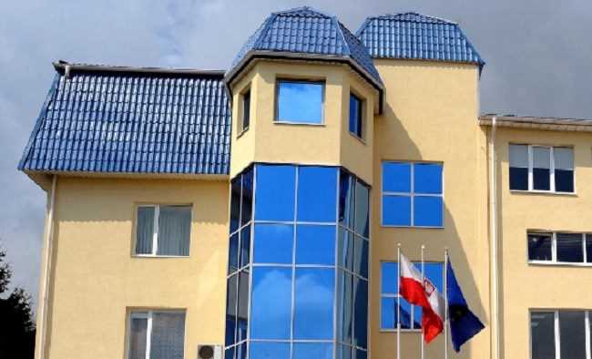 Lãnh sự quán Ba Lan ở Tây Ukraine bất ngờ bị tấn công Lãnh sự quán Ba Lan ở Tây Ukraine bất ngờ bị tấn công