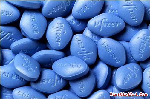 Đại lý thuốc tây bán hơn 100 loại thuốc đã hết hạn