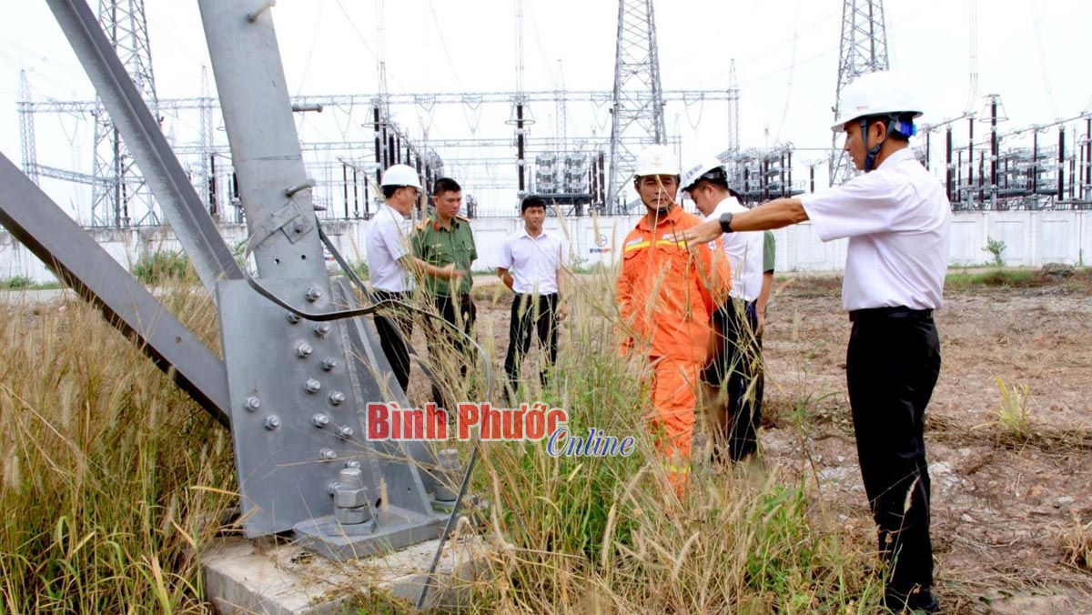 Bảo đảm an toàn lưới điện cao áp Bảo đảm an toàn lưới điện cao áp