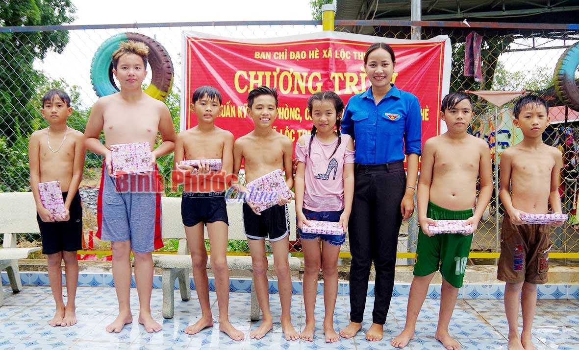 Lợi ích kép từ lớp kỹ năng phòng, chống đuối nước