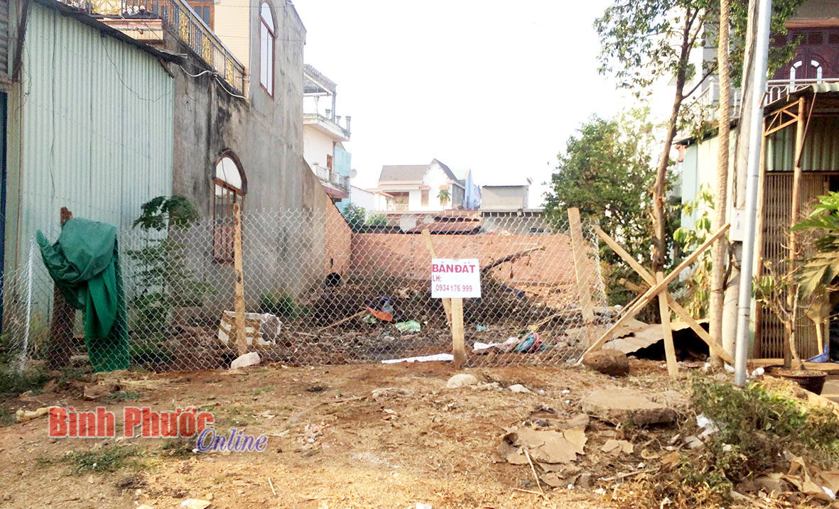 Sang nhượng đất 20 năm vẫn không được quyền sử dụng