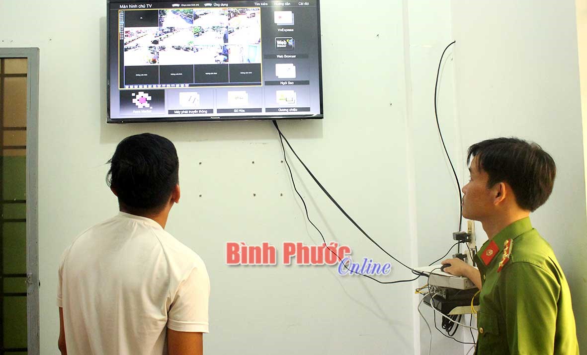 “Tai mắt” giữ gìn an ninh trật tự ở Phú Riềng “Tai mắt” giữ gìn an ninh trật tự ở Phú Riềng